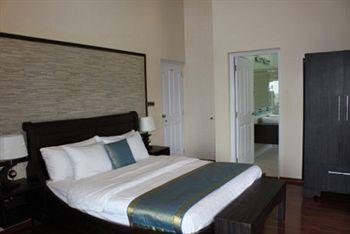 Farview Mountain Resort Villas Ooty Ngoại thất bức ảnh